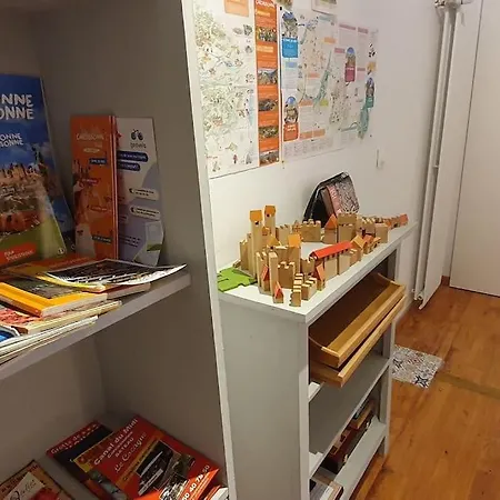 Le Des Voyageurs, à 2 Pas De La Gare Appartement Carcassonne